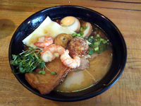 「熊本ラーメン角天と海老（700円）」@肥後っ子 大石家の写真
