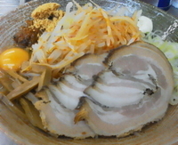 「ラー油入りまぜそば」@覆麺 智の写真