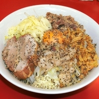 「汁なし（780円）+ニンニク少なめ」@らーめん豚喜の写真