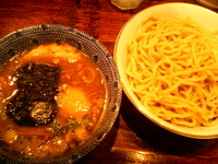 「燻玉つけ麺」@麺や 璃宮 亀戸店の写真