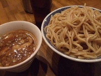 「濃厚つけ麺+特盛」@馳走麺 狸穴の写真