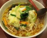 「醤油野菜ラーメン（700円）」@麺工房 男爵 市川本店の写真