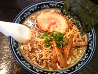 「中華そば（太麺）￥680」@中華そば 山猫軒の写真