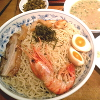 「つけ麺ジャンボ 特盛 690円（火曜サプライズ見たコール）」@博多とんこつラーメン 二金堂 銀座店の写真