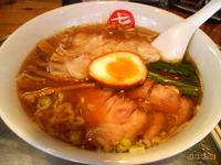 「まるきそば（小）+チャーハン（小）」@中華そば まるきの写真