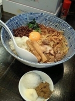 「肉味噌まぜそば」@つけ麺 弐☆゛屋の写真