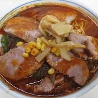 「チャンピオンラーメン+チャーシュー 750円+250円」@ちゃんぴおんの写真