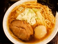 「ラーメン（大盛）+味玉」@らーめんはるか86の写真