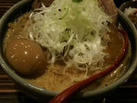 「海の味噌味玉焼豚（1200円）+蛍ごはん」@中華そば 螢の写真