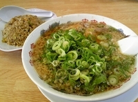 「チャーハン定食（ラーメン麺堅め、ネギ多め）」@来来亭 滝野社店の写真