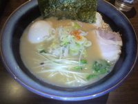 「特製濃厚煮干soba(醤油):830円」@煮干soba 柘榴の写真