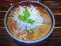 「新 海の辛味噌そば+味玉」@中華そば 螢の写真