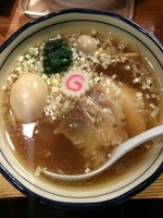 「中華そば（小）+味玉」@銀座 朧月の写真