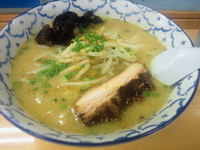 「塩らーめん 750円」@波（シー）の写真