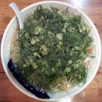 「とんこつラーメン600円九条ねぎ200円」@とんこつラーメン 多楽の写真