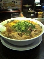 「ラーメン大盛（小ライス無料）」@来来亭 平塚店の写真