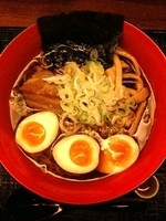 「虎ダレ醤油ラーメン」@麺匠 竹虎 六本木店の写真