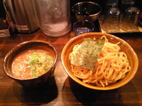 「つけ麺（太もちもち麺・特盛）900円」@つけ麺 えん寺 吉祥寺総本店の写真