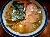 「豚煮干しラーメン+チャーシュー」@つけ麺 目黒屋の写真