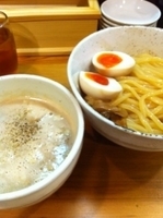 「鶏・豚骨つけそば」@らーめん つけそば 古今亭の写真