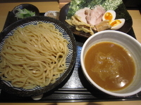 「特製つけ麺（中盛り）（1000円）」@つけ麺 道の写真