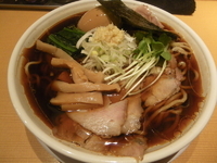 「生姜醤油らーめん」@生姜醤油専門 我武者羅 幡ヶ谷本店の写真