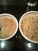 「つけ麺（大）」@麺商つけ麺 志堂の写真