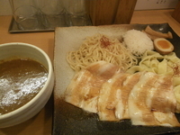 「合い盛りカレーつけ麺」@とろ肉つけ麺 魚とんの写真