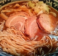 「魚骨ラーメン+鶏・豚ダブルチャーシュー（780円+200円）」@麺塾の写真