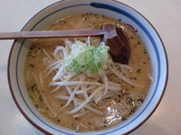 「みそらーめん 600円」@らーめん すすきのの写真