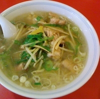 「鶏絲湯麺（￥730）」@紅山楼飯店の写真