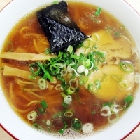 「醤油ラーメン」@支那そば 心麺の写真