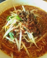 「麻辣麺（700円）+半ライス（0円）」@麺飯食堂 龍の写真