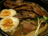 「特製ラーメン[大盛]1000円」@燈の車の写真