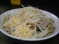 「小らーめん 700円（370g） にんにくダブル」@蓮爾 さんこま店の写真