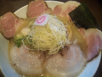 「あわせあじチャーシュー（1050円）」@彩色ラーメン きんせい 高槻駅前店の写真