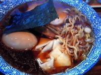 「元気らーめん醤油￥860+黒富士（味玉）￥120=￥980」@森やの写真