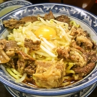 「牛すじラーメン （ぶっかけ）」@らーめんしょっぷ中吉 綾瀬店の写真