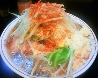 「ラーメン（ヤサイチョイマシニンニクマシカラシマシ）」@らぁめん 元気の源 神奈川新町店の写真