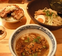 「つけ麺+チャーシュー丼」@麺や 松の写真