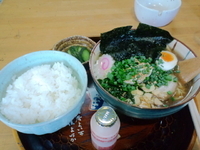 「ラーメン450円+ライス200円」@西郷さんの写真