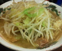 「小（麺少なめ、ニンニク少し）」@ラーメン二郎 品川店の写真