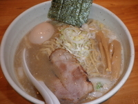 「しお味玉ら～めん（800円）大盛（100円）」@○心厨房の写真