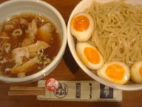 「つけめん 醤油（大盛）+煮玉子」@麺家 彩華 池上店の写真