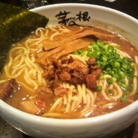 「らー麺」@麺屋 茅根の写真