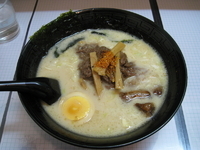 「牛そば(並)+すじ煮:500円+100円」@麺処 こって牛の写真