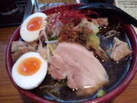 「けいじろう（800）大盛（120）半熟味付玉子（100）=【10」@黒味噌らーめん 初代けいすけ 品川店の写真