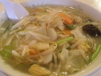 「野菜そば（700円）+大盛り（ランチタイムサービス）」@龍鳳の写真