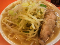 「ミニラーメン（硬め、野菜チョイ増し、ニンニク少なめ）+レン草」@ちばからの写真