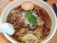 「【2010.10限定】イベリコ豚の肉そば（1,000円）、自家製」@魂麺の写真